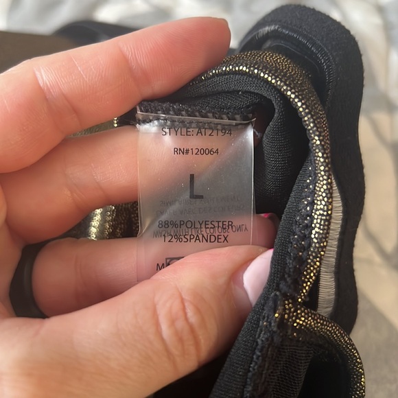 Cute Booty Lounge Sports Bra - Picture 5 of 5